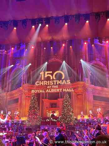 150 years of Christmas at the Royal Albert Hall, Vittoria Bello-Borges, Notre Dame school