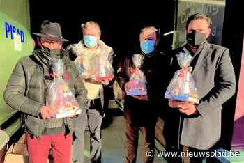 Rotary Brakel-Zwalmvallei schenkt kerstpakketten aan OCMW