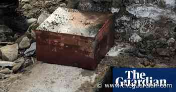 Second 1887 Time Capsule Found Under Robert E. Lee Statue