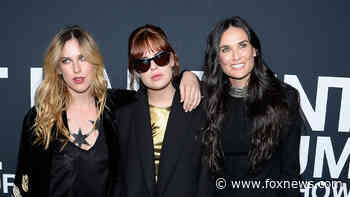 Demi Moore shares photo with daughters, family while 'snowed in'