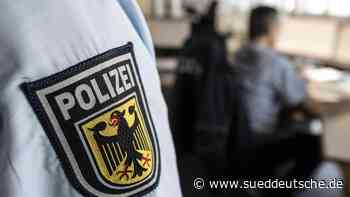 Kriminalität - Passau - Mehr als 200 Haftbefehle wegen Schleusungen in Niederbayern - Bayern - SZ.de - Süddeutsche Zeitung