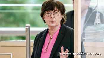 Jahreswechsel - Kiel - Sütterlin-Waack: Jahreswechsel besonnen feiern - Service - Süddeutsche Zeitung