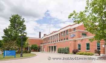 Renfrew hospital halts visiting due to outbreak - Ottawa Valley News