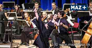 Konzert zum Jahreswechsel in Wittenberge: Sorbisches Nationalensemble spielt im Kulturhaus - Märkische Allgemeine Zeitung