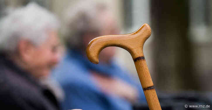 Mannheim:  "Omas gegen Rechts" von Spaziergängern angepöbelt