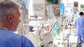 Lecco, i pazienti no vax affollano i posti in terapia intensiva - IL GIORNO