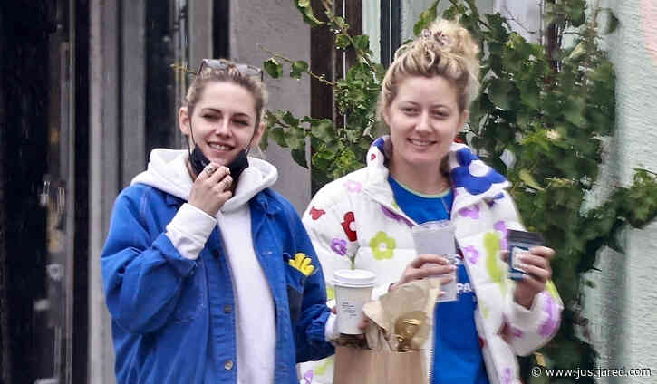Kristen Stewart Spotted Doing Some End-of-Year Errands with a Friend