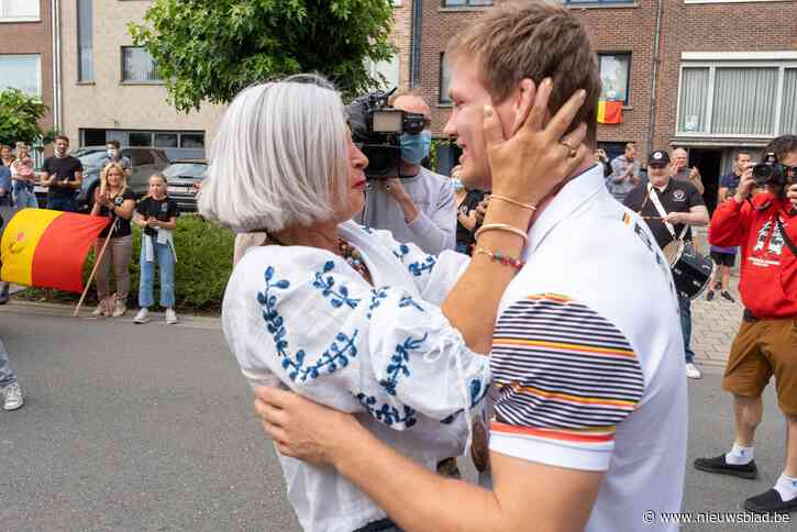 Memorabele ontvangst voor bronzen Matthias Casse