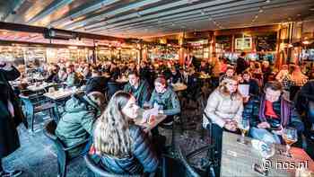 Viroloog Van Ranst: Nederland kiest nu voor te voorzichtig, in plaats van net te laat - NOS