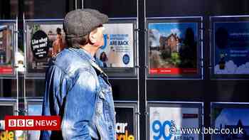 Average house price hits record high of £255,000