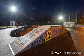 Moderne Beleuchtung für Mittweidaer Freizeitanlage am städtischen Freibad - Freie Presse