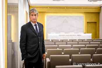 FONDAZIONE CASSA DI RISPARMIO DI VERCELLI MAGAZINE – Vercelli notturna - VercelliOggi.it - vercellioggi.it/