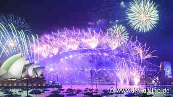 Sydney startet mit Feuerwerk und Zehntausenden Zuschauern ins neue Jahr