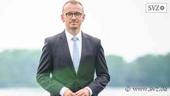 Ludwigslust-Parchim: Corona, ASP, Cyberangriff – Stefan Sternberg über ein Jahr mit drei Krisen | svz.de - svz – Schweriner Volkszeitung