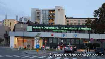 Covid, gli ospedali di Modena si blindano: vietato l'accesso ai visitatori - La Gazzetta di Modena