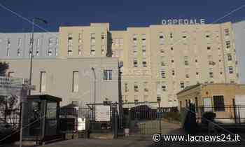 Emergenza pandemia - Covid, all’ospedale di Crotone vietato l’ingresso ai visitatori - LaC news24