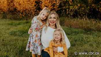 Alberta parents set to juggle pandemic school delay with jobs once again