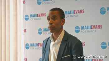 Malik Evans takes oath of office