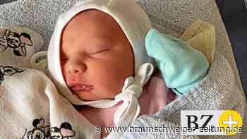 Braunschweigs Neujahrsbaby Mia kommt im Flur zur Welt