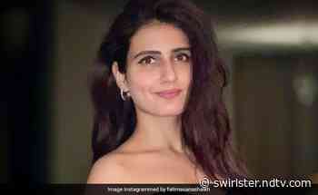 Fatima Sana Shaikh's Velvet Dress Is Perfect For Your New Year's Eve Party - NDTV Swirlster