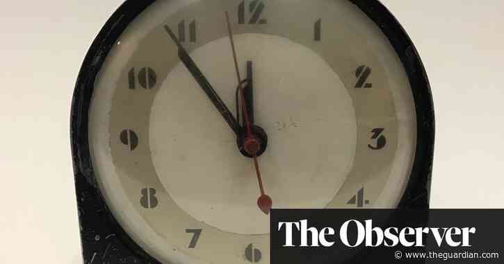 Frozen in time: clock that tells tale of Jewish resistance in wartime Amsterdam