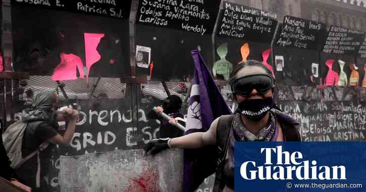 ‘It was civil war’: photographing Mexico’s women’s rights protests
