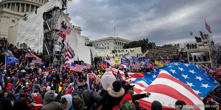 725 suspects were arrested in the year since the Capitol riot, DOJ announces. The FBI is looking for 350 more.