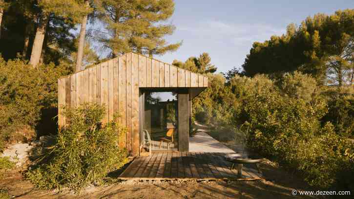 Daab Design clads French cabin with scorched pine wood