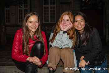 Rustige maar knallende nieuwjaarsnacht: “Oude Markt is ondanks sluiting cafés gezelliger dan thuis”