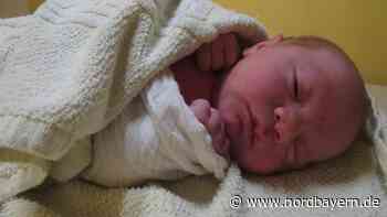 Erlangen: Neujahrsbaby kam um 1.01 Uhr auf die Welt - Nordbayern.de