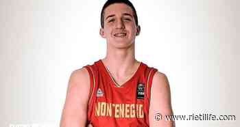 Sebastiani, sotto l'albero c'è l'ala grande del 2001 Zdravko Okiljevic: ha firmato un biennale - Rieti Life