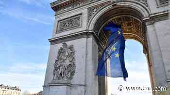EU flag removed from Arc de Triomphe after causing stir
