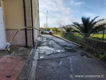 Maltempo su Enna ha portato disagi e problematiche in particolare a pali dell'illuminazione pubblica - vivienna.it