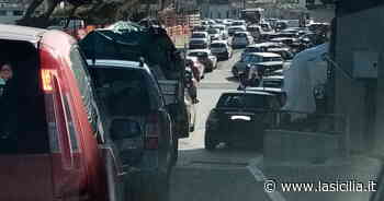 Catania: "La solita fila a causa dei comodi altrui" - La Sicilia