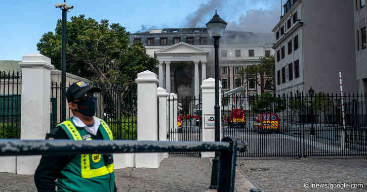South Africa Parliament Fire Still Burning After Hours - The New York Times
