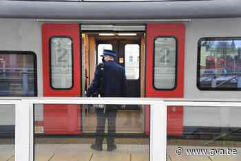 Treinverkeer tussen Kapellen en Essen hervat na ongeval - Gazet van Antwerpen