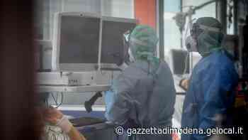 Modena L'ultima bufala dei no-vax: «Subiamo angherie dai medici» E scatta la denuncia del Policlinico - La Gazzetta di Modena