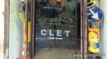 Imbrattato lo studio dell'artista Clet: "Siena merita rispetto" - LA NAZIONE