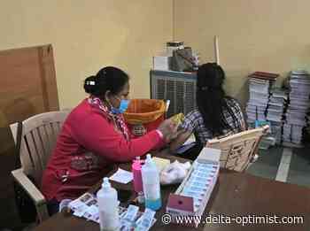 India vaccinates teens aged 15 to 18 as virus cases rise - Delta-Optimist