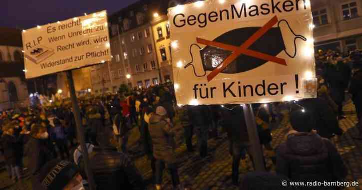 Forscher: Radikalisierung durch Corona bleibt