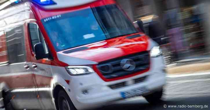 Kerze löst Hausbrand aus: Zwei Verletzte