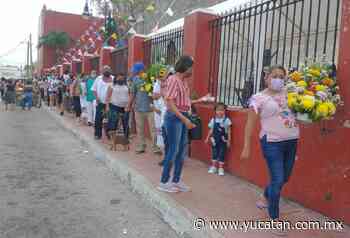 Visitan a los Santos Reyes - El Diario de Yucatán