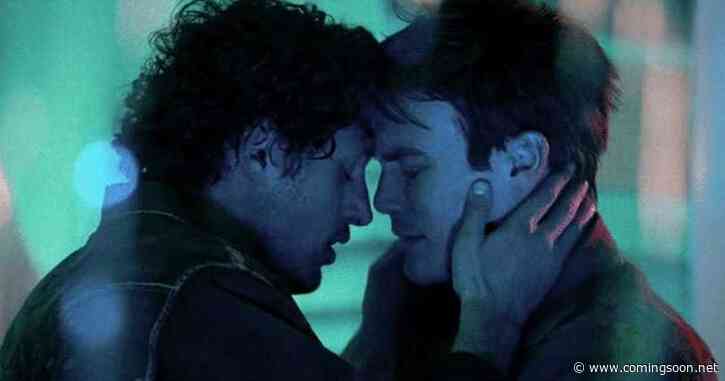 How Roswell, New Mexico Gets Queer Relationships Right