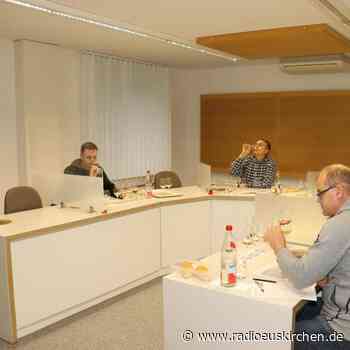Prüfer schwenken seit 50 Jahren ehrenamtlich das Glas - radioeuskirchen.de