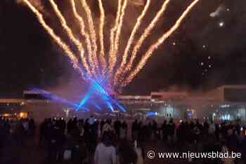 2022 met een knal ingezet in Lommel: vuurwerkspektakel én lasershow - Het Nieuwsblad