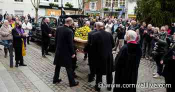 Final farewell to comedy icon Jethro with fitting J35TER number plate - Cornwall Live