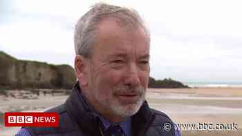New Year Honours: Visit Cornwall's Malcolm Bell appointed MBE - BBC News