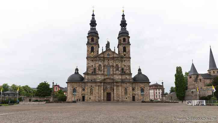 Welche Hotspot-Regeln nun im Kreis Fulda gelten - hessenschau.de