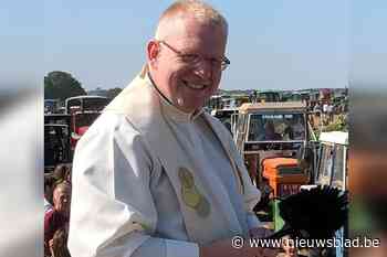 Pastoor Andy waakt over vier parochies, maar mocht in 2021 slechts één koppel in het echt verbinden: “De trend van de jongste jaren zet zich door”