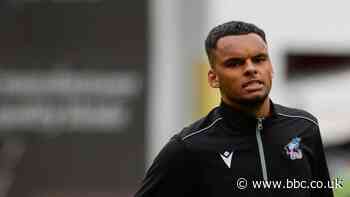 Jacob Bedeau: Morecambe sign Burnley defender on loan to end of the season